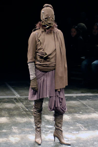 Look 15
